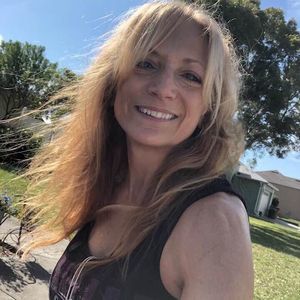 Meet your Posher, Lynn